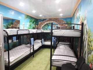 Хостелы Hostel Katrin Винница Спальное место на двухъярусной кровати в общем номере для мужчин-15